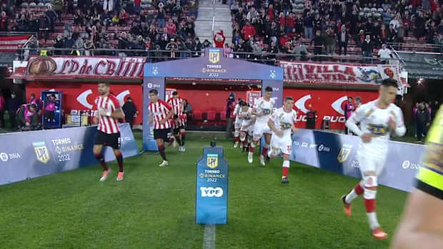 Liga Argentina: Estudiantes 3-1 Barracas Central